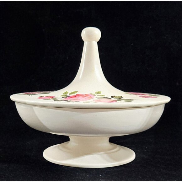 Vintage 8.5" Ceramic Dresser box with Pink Roses - Picture 2 of 9